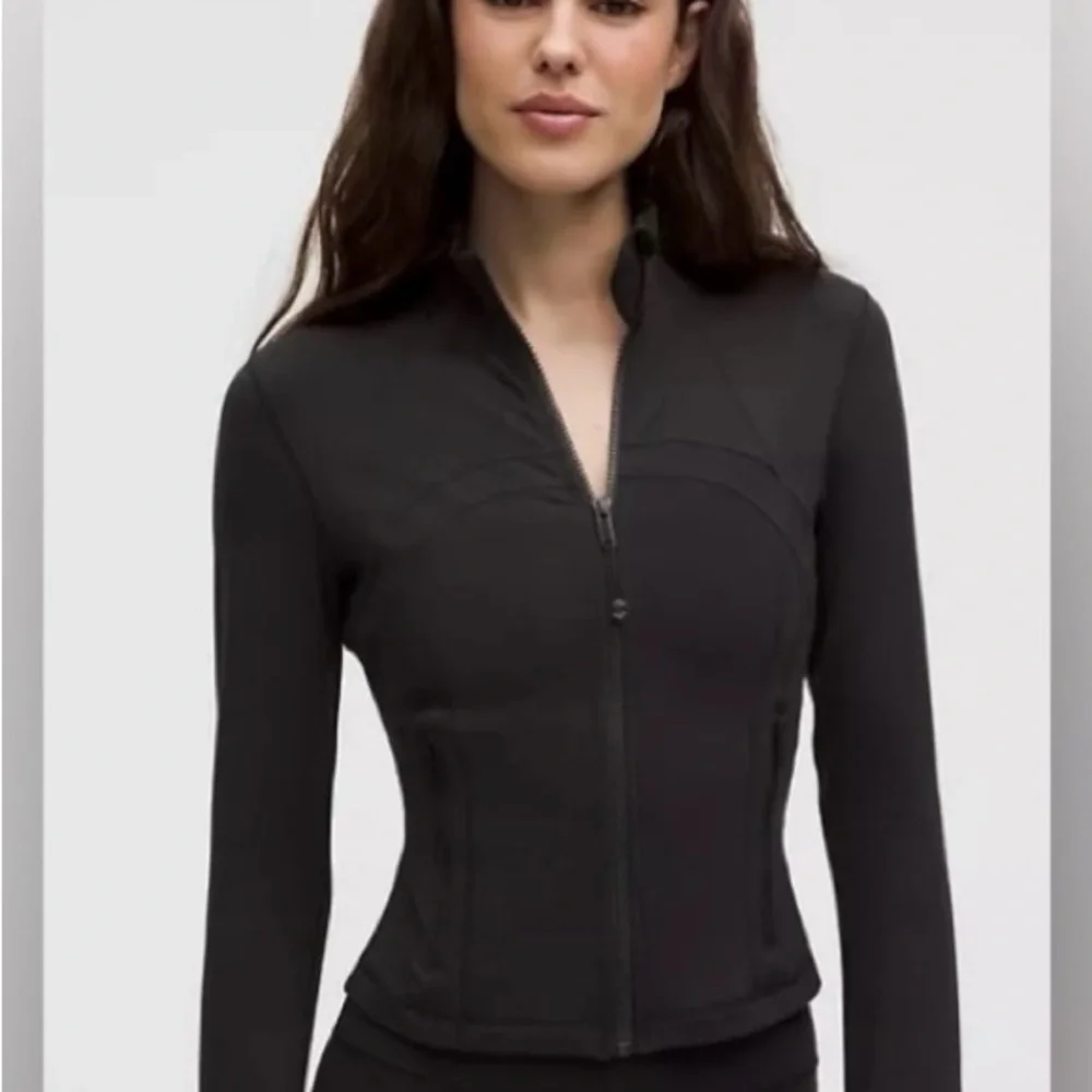 LULULEMON DEFINE CROPPED JACKET NULU - Picture 1 of 4